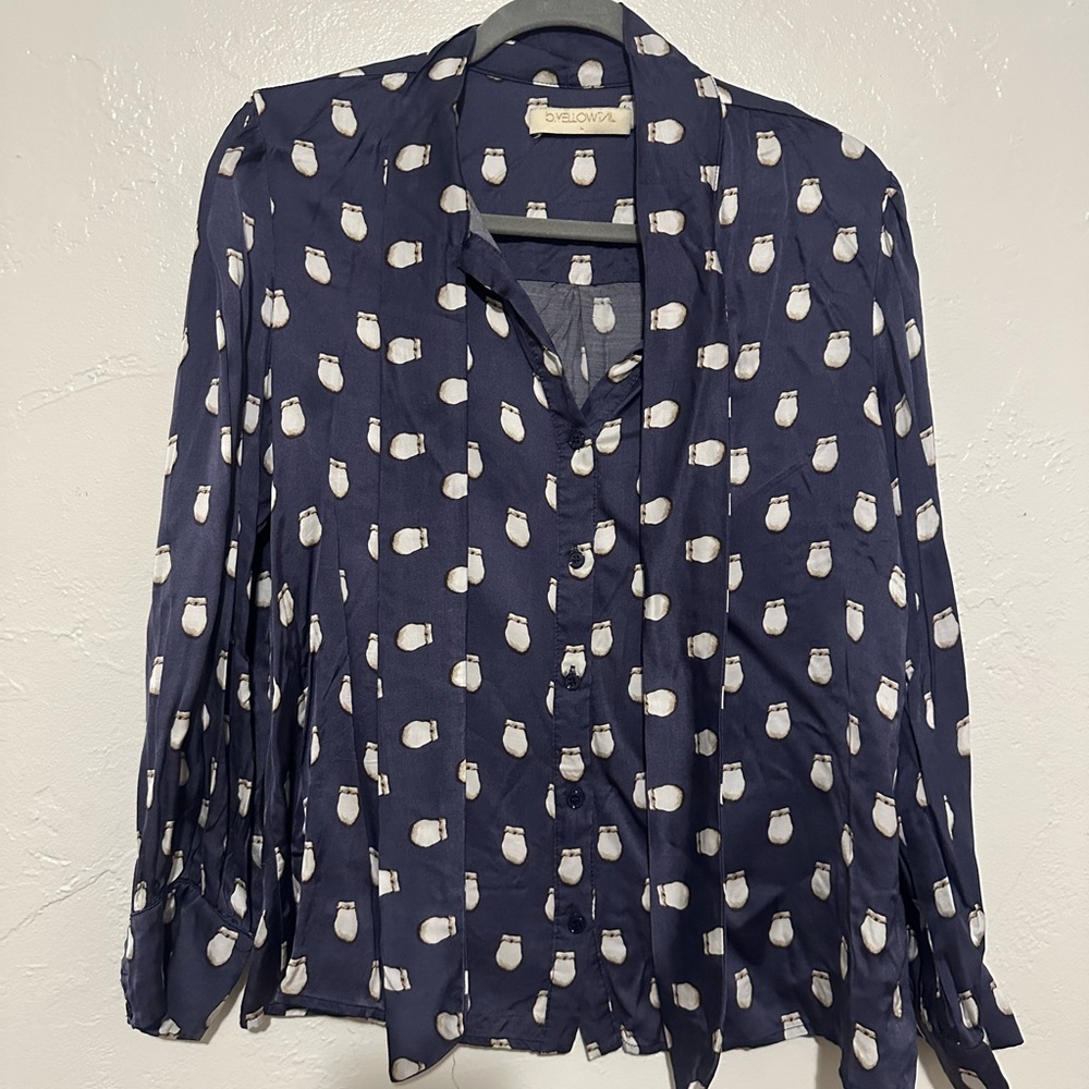 Stylish Navy Elk Tooth Print Button-Down Shirt